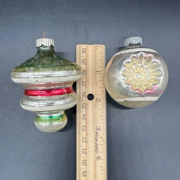 Vintage Shiny Brite Christmas Ornaments Mid Century Set Of 4 USA Indent Tornado - Picture 12 of 13